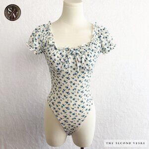 NWT Windsor Cottagecore Ditsy White Blue Floral Puff Sleeve Bodysuit Size SmallN